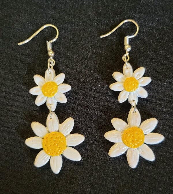 Handmade Clay Daisy Earrings